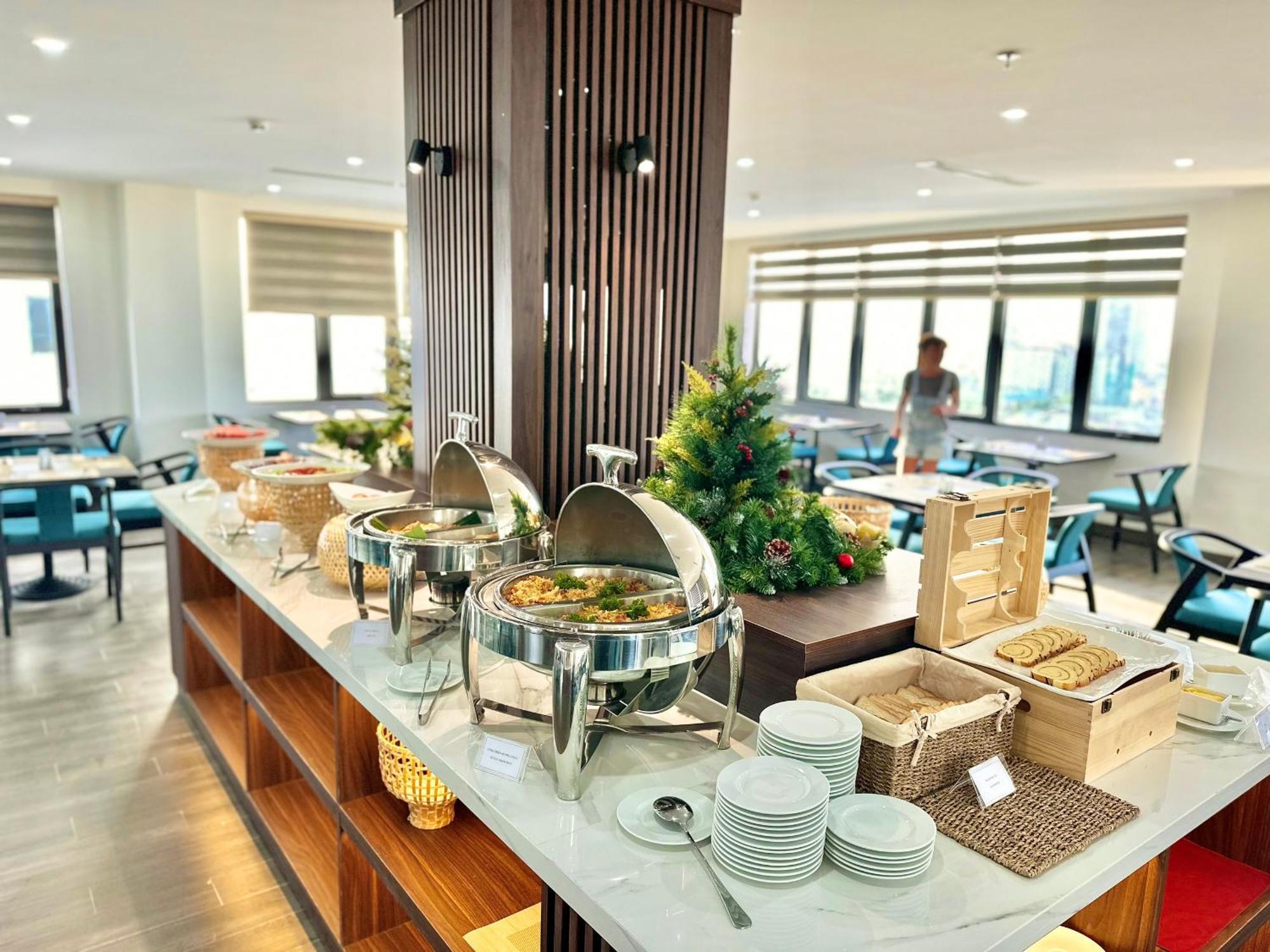 Vian Hotel And Spa Danang Buitenkant foto