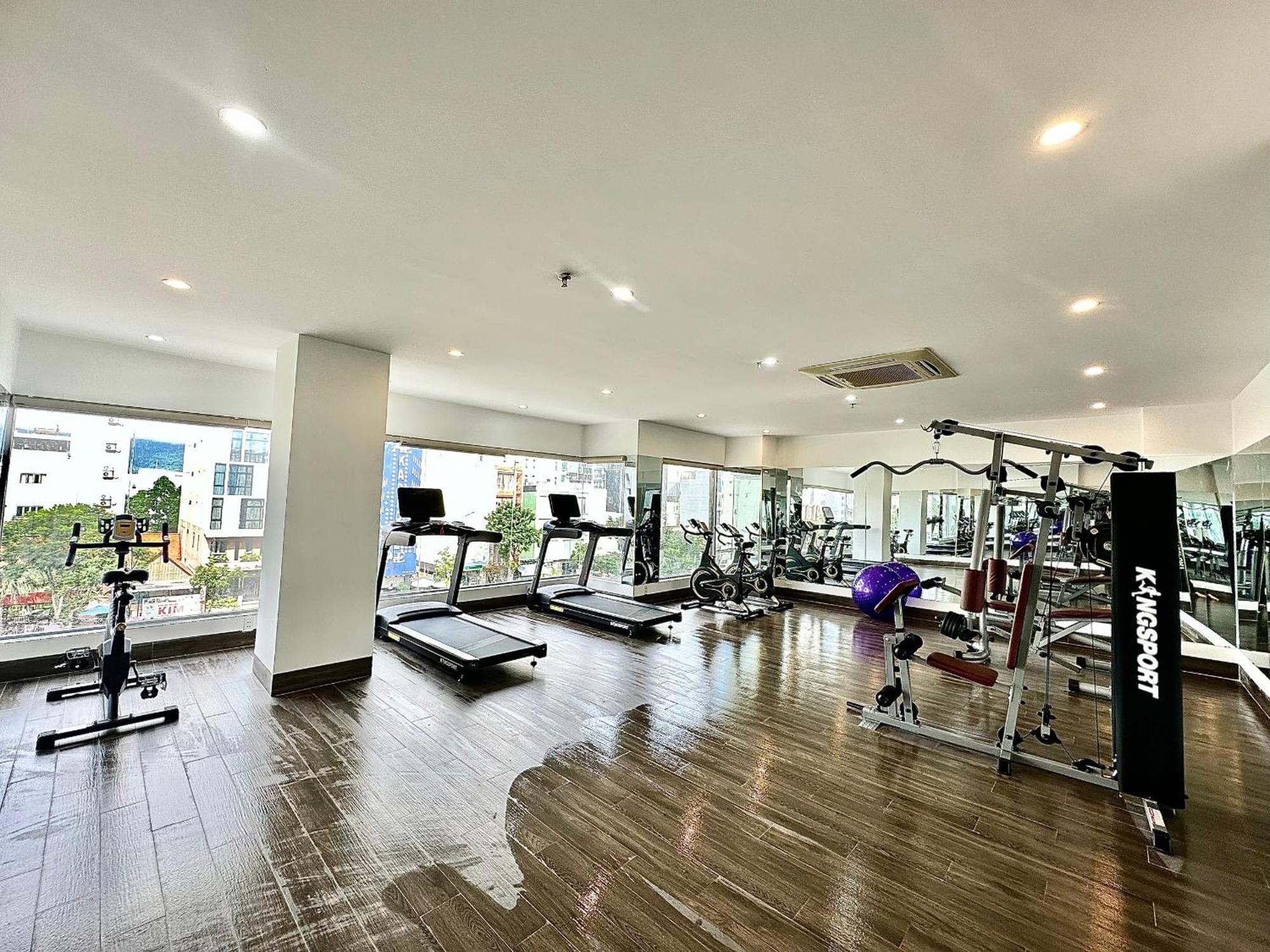 Vian Hotel And Spa Danang Buitenkant foto