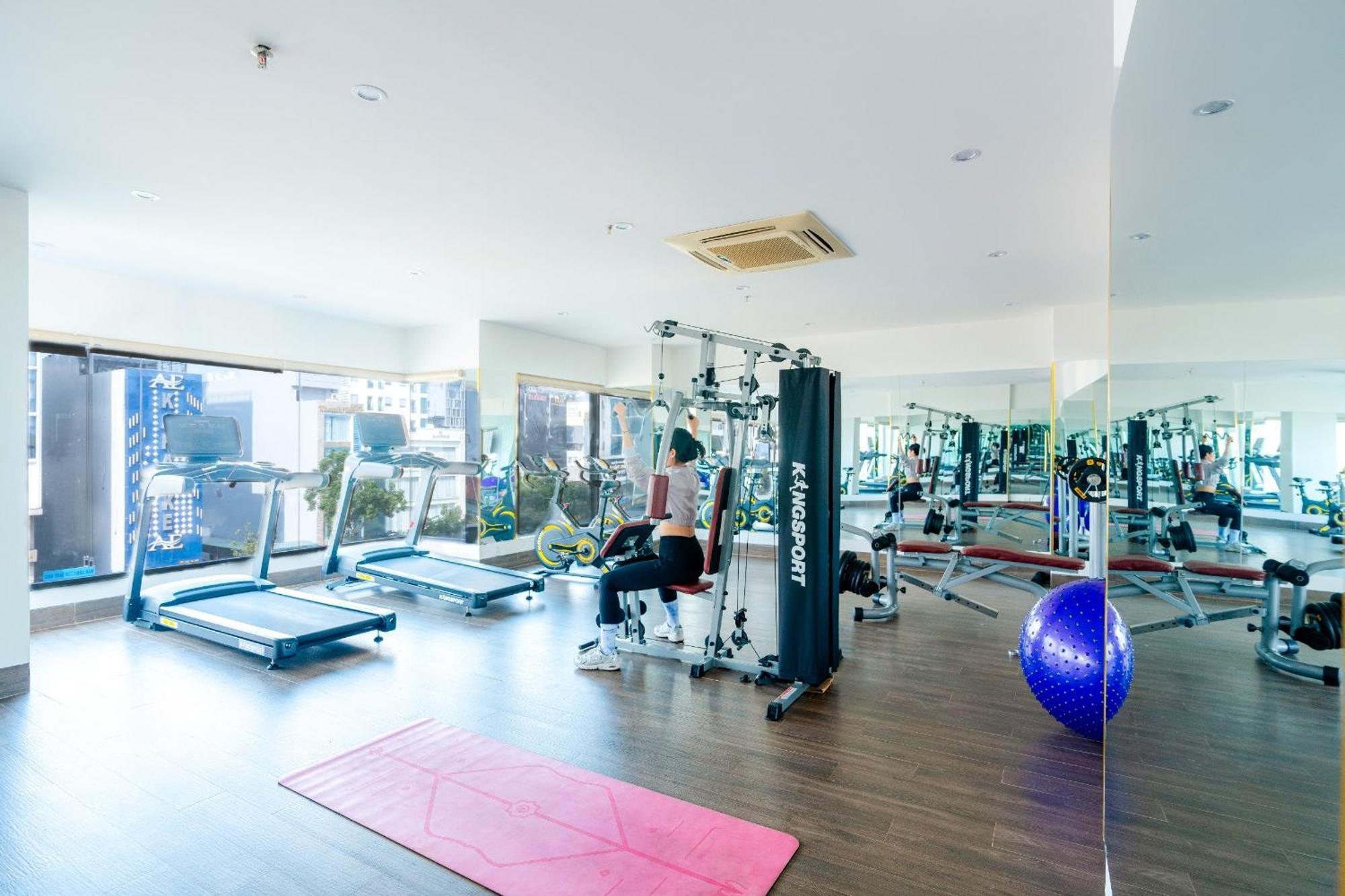 Vian Hotel And Spa Danang Buitenkant foto