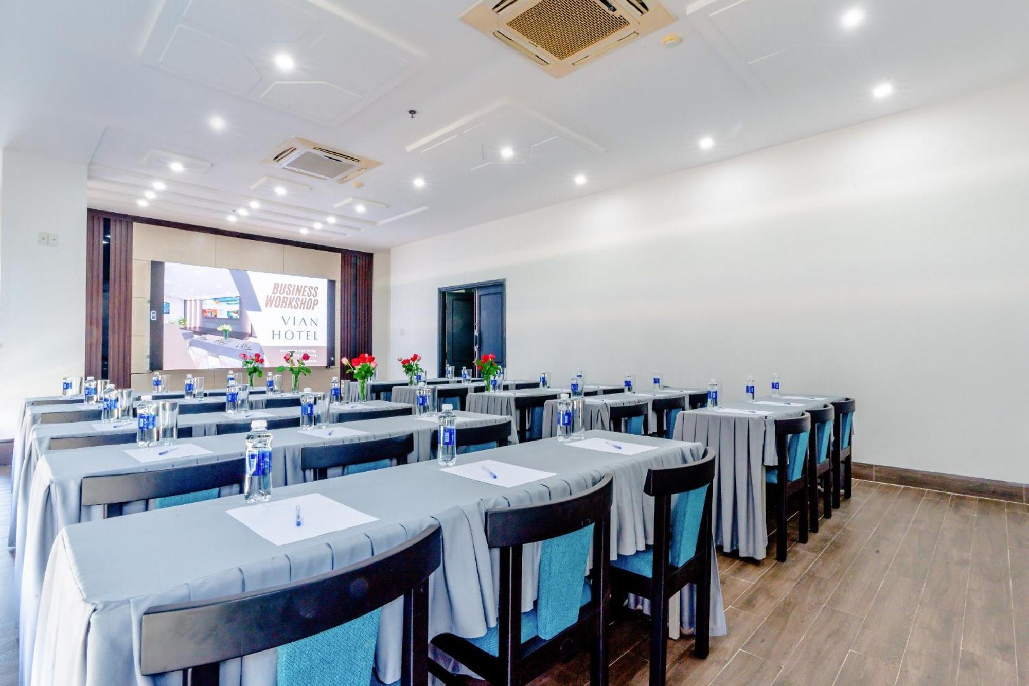 Vian Hotel And Spa Danang Buitenkant foto